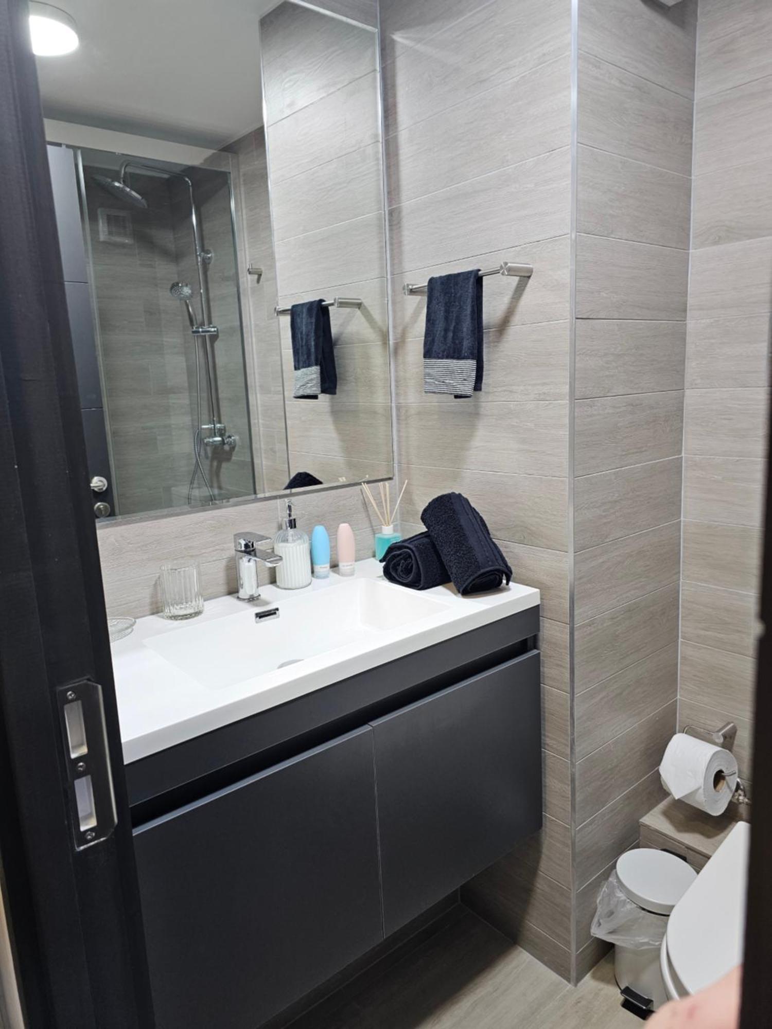 Apartment 2d And 2 Baths, 4 P, Temperate Pool *